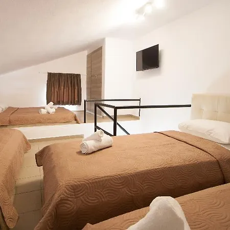 Hotel Avocado Skiathos Town